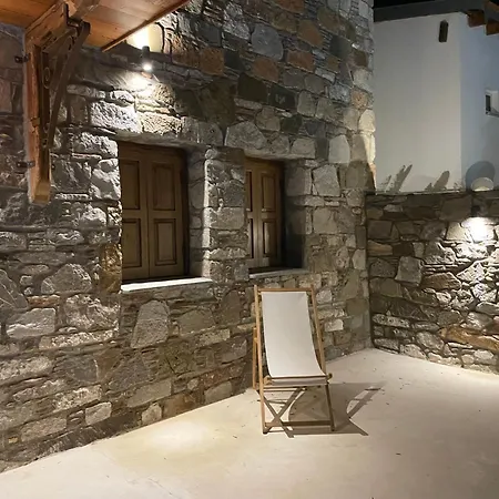 Mom's Retreat * Siana